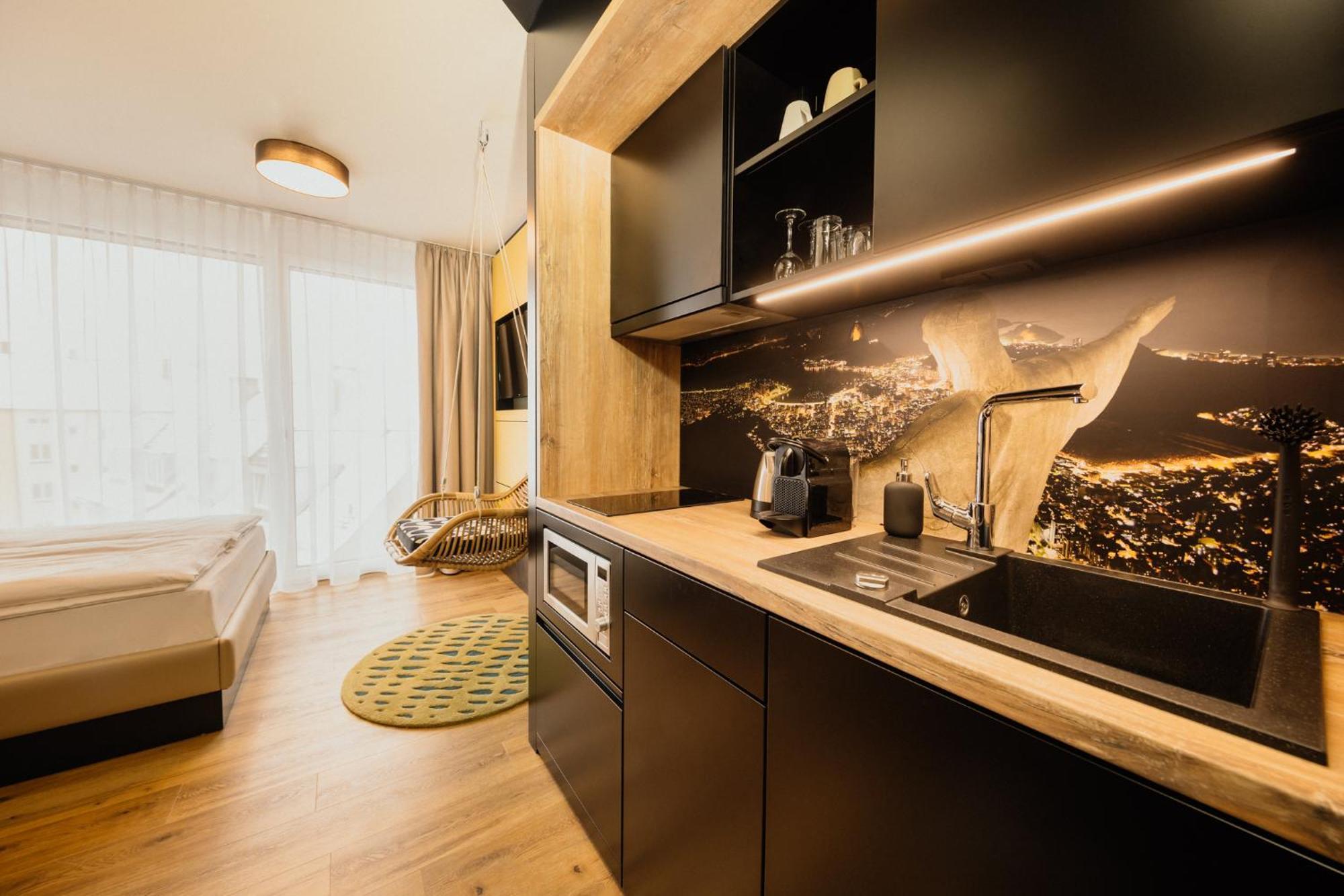 Aparthotel Rioca Hafeninsel Posto 8 à Offenbach-sur-le-Main Extérieur photo