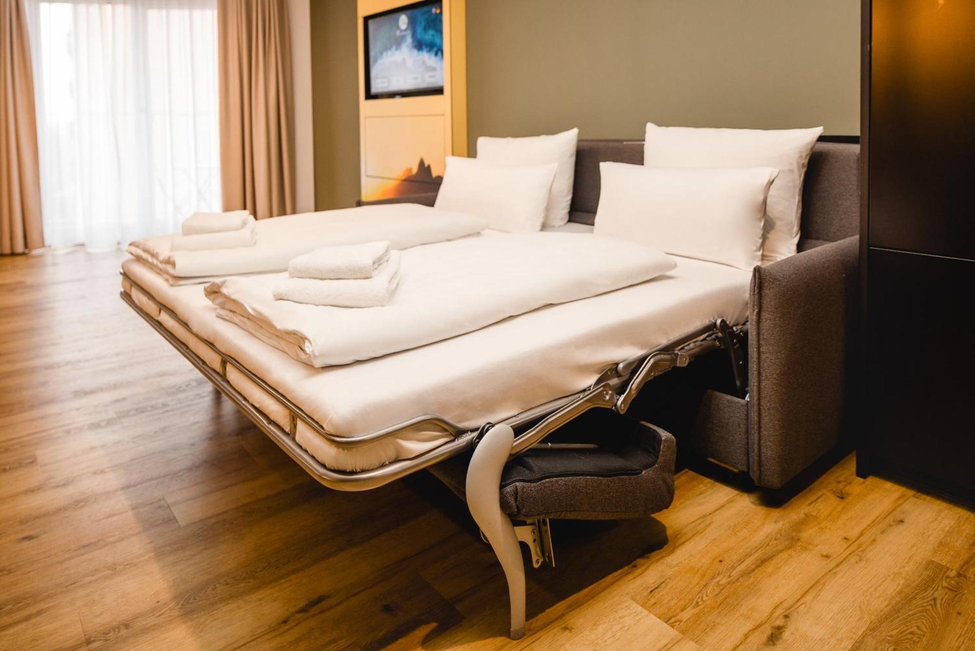 Aparthotel Rioca Hafeninsel Posto 8 à Offenbach-sur-le-Main Extérieur photo