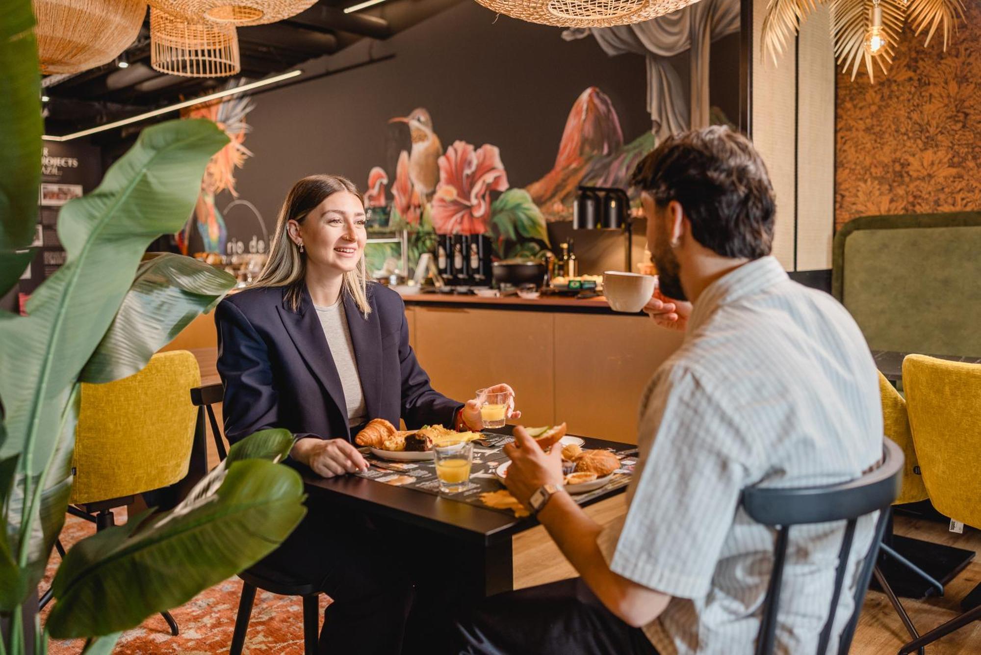 Aparthotel Rioca Hafeninsel Posto 8 à Offenbach-sur-le-Main Extérieur photo