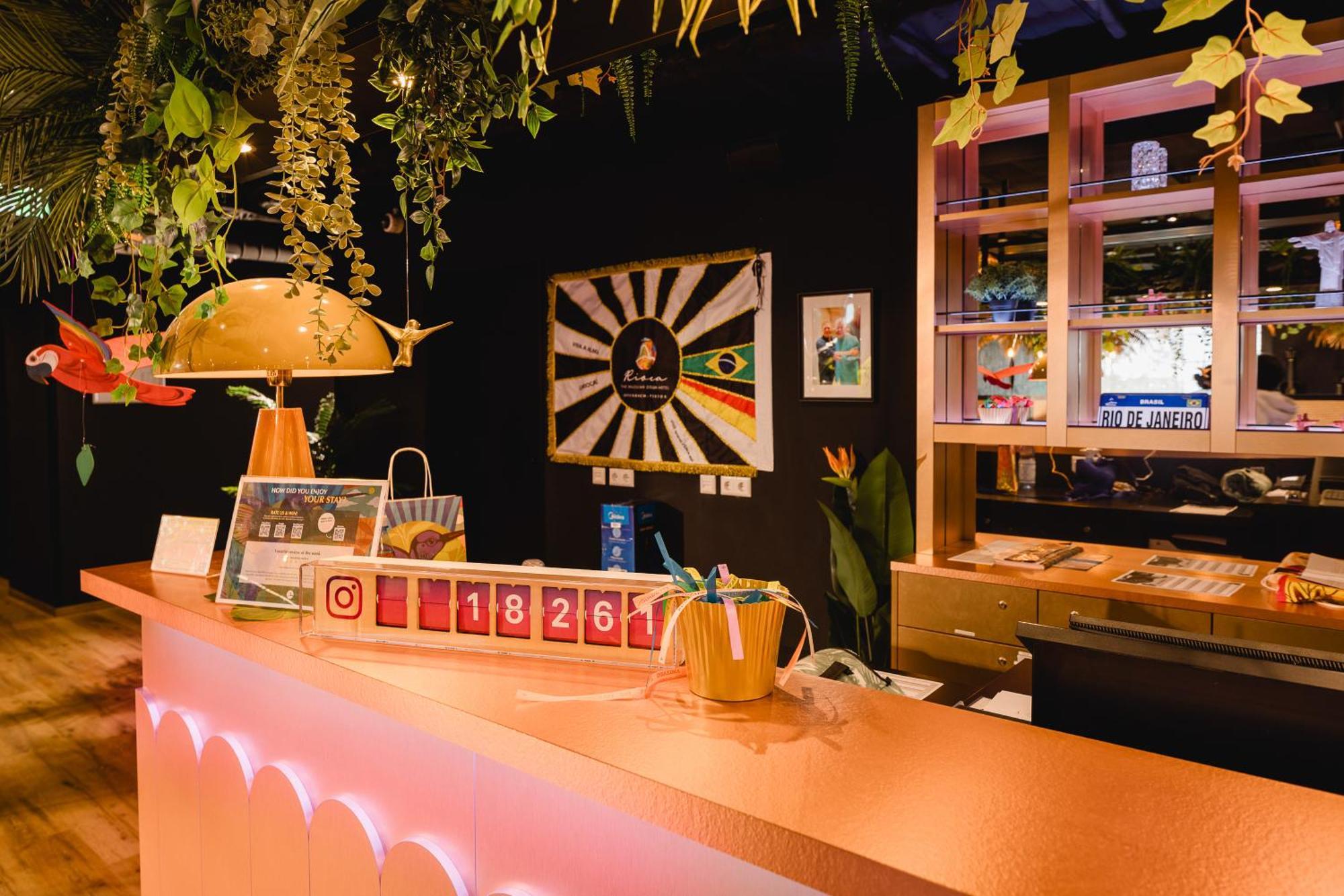Aparthotel Rioca Hafeninsel Posto 8 à Offenbach-sur-le-Main Extérieur photo